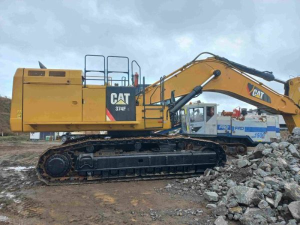 2019 Caterpillar 374F Excavator 13313 Hours