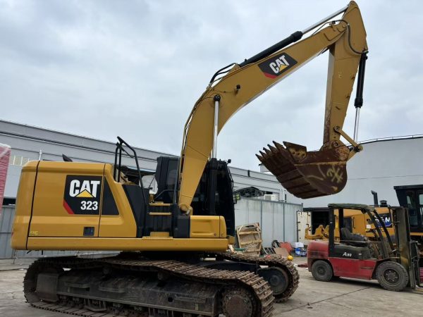 2019 Caterpillar 323 Excavator 426 Hours
