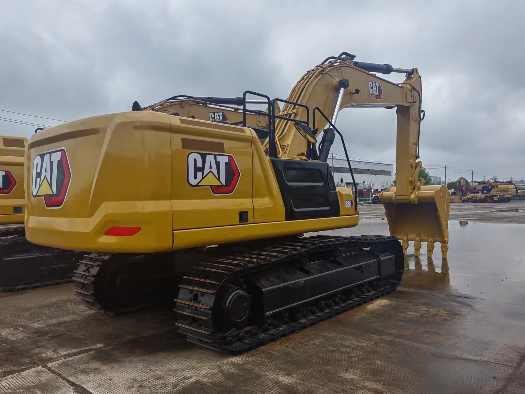 2021 Caterpillar 336 Excavator 2039 Hours